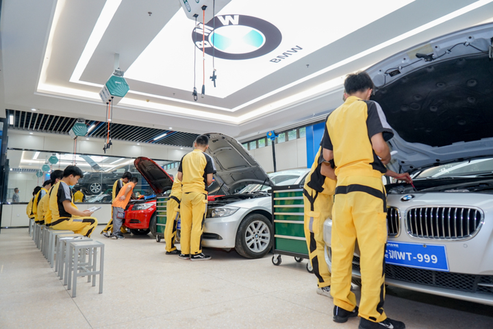 宝马发动机检测