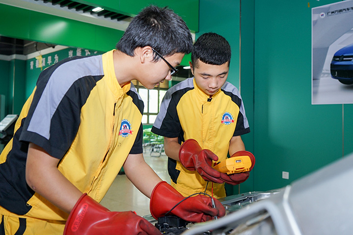 北汽新能源保险丝检测